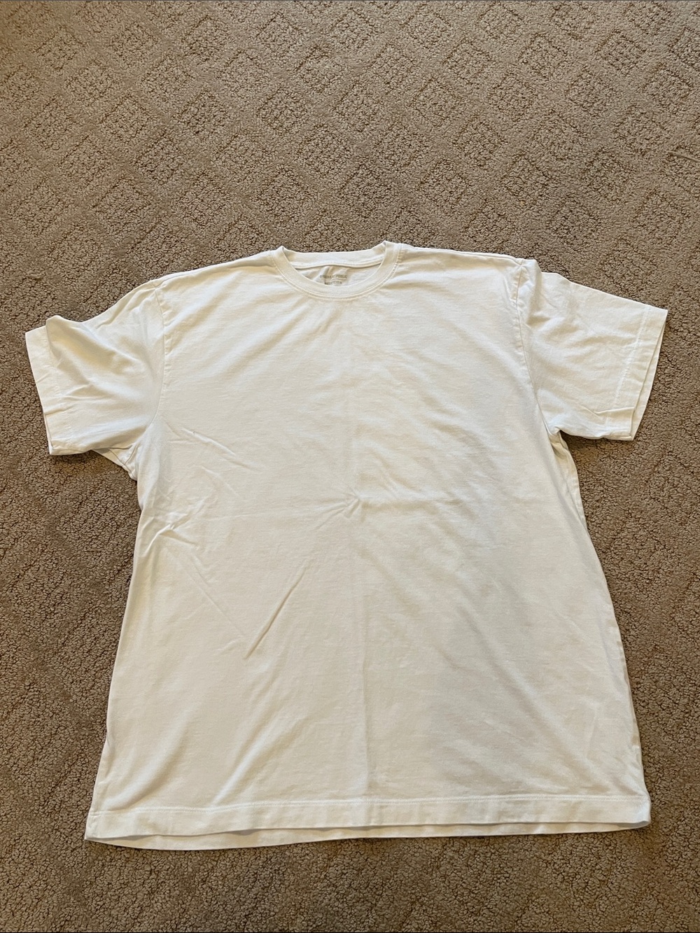 Banana Republic White Crewneck Short Sleeve Tee